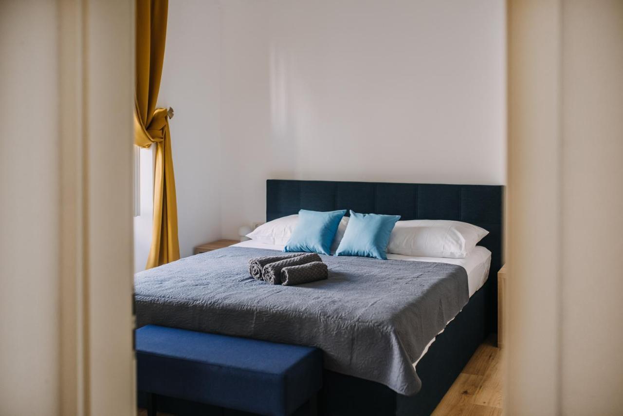Apartment Art Deco Old Town Square By Duhomes *